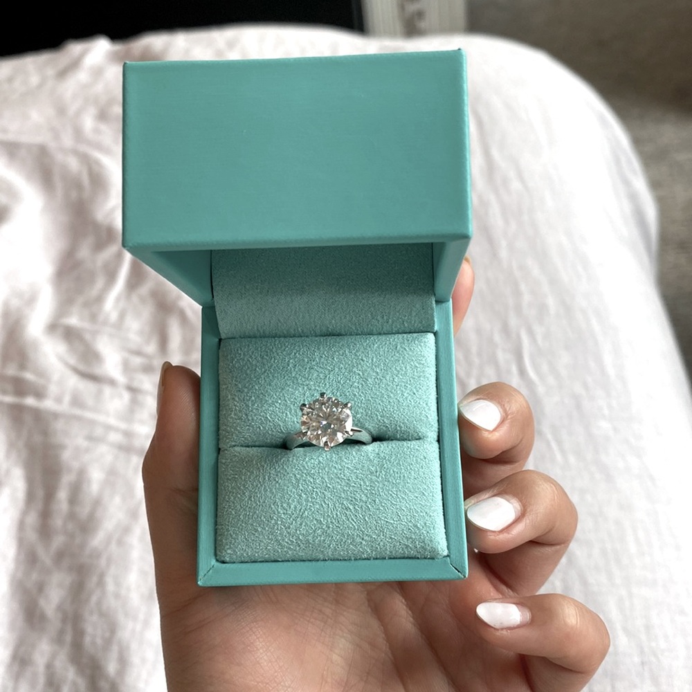 Moisannite engagement ring